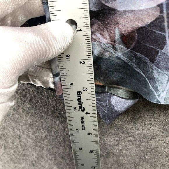 Lululemon Fast and Free Short 4 High-Rise Classic 3" Luminescent Floral - Picture 6 of 9